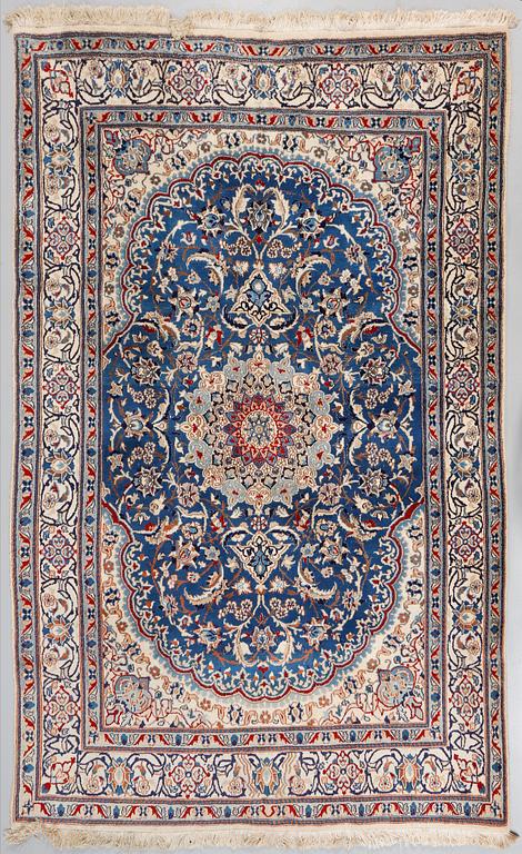 MATTA, Nain, modern tillverkning. Ca 280 x 196 cm.