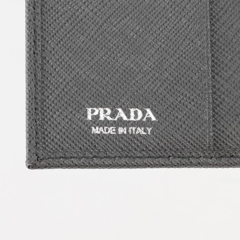 Prada, plånbok "Small Saffino Leather Wallet".