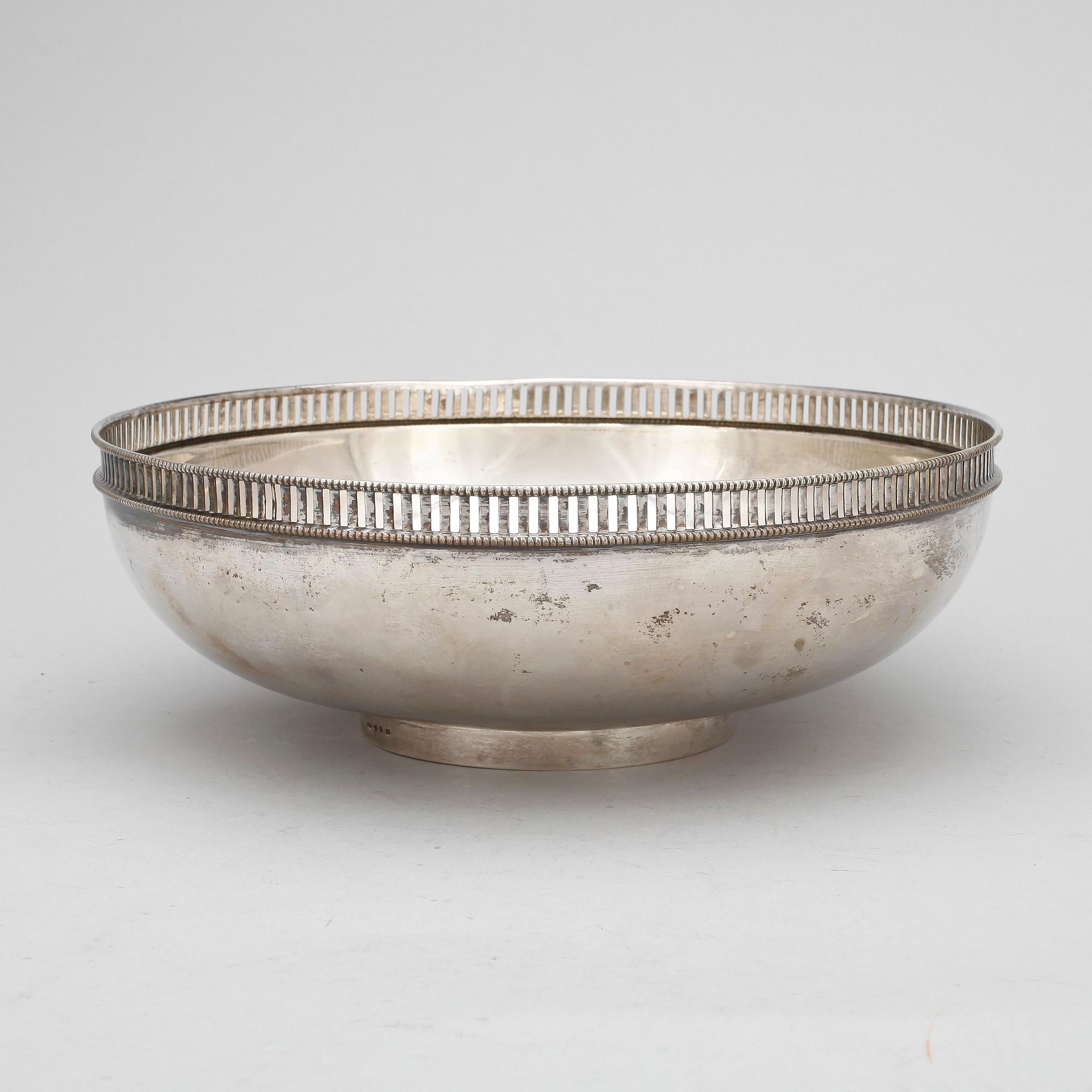 SKÅL, silver, GAB, Stockholm, 1901. Vikt ca 590 gram.