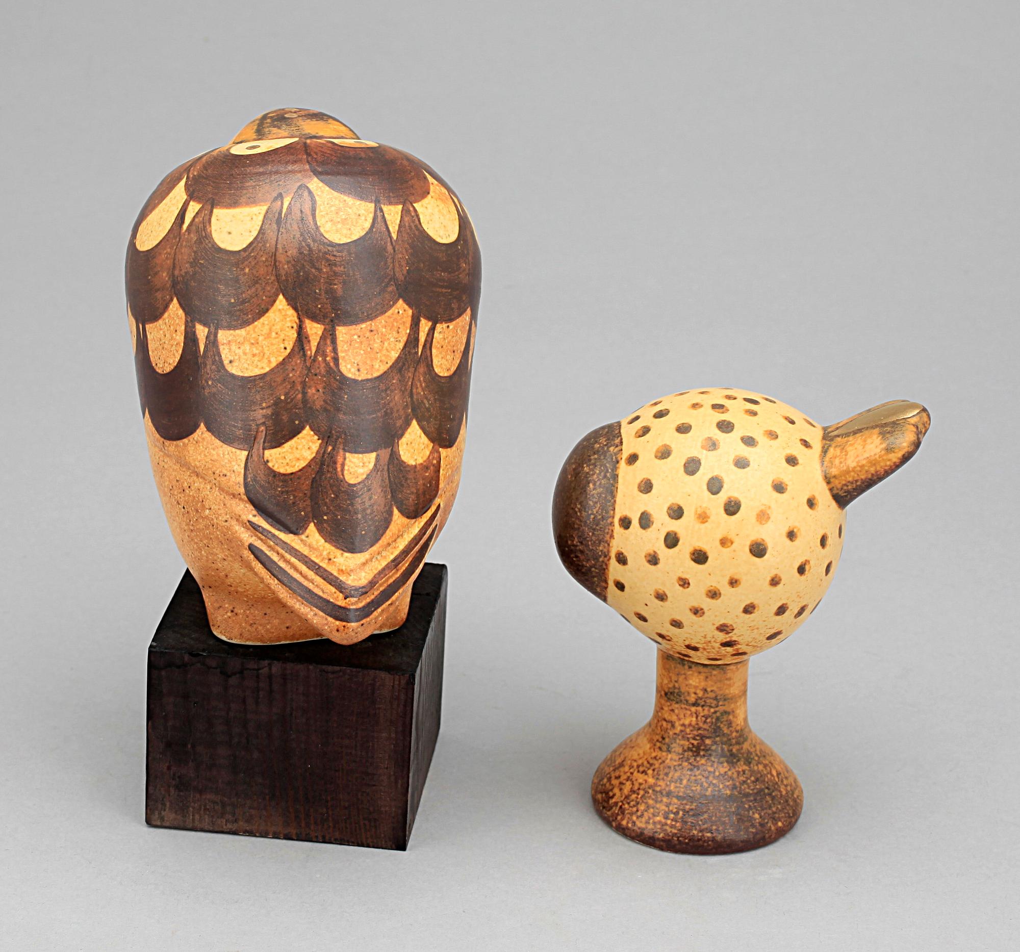 FIGURINER, 2 st, stengods, Lisa Larson, Gustavsberg, 1900-talets andra hälft.