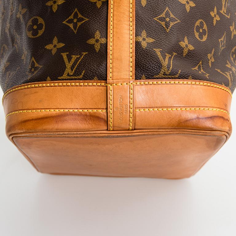 Louis Vuitton, A Monogram 'Noé' Bag.