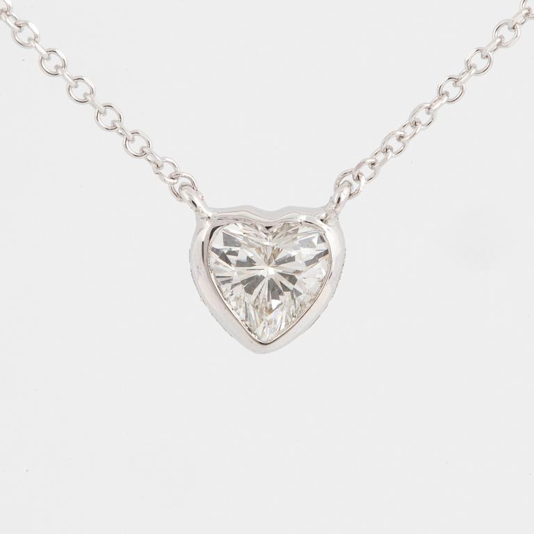 Heart shaped diamond necklace.