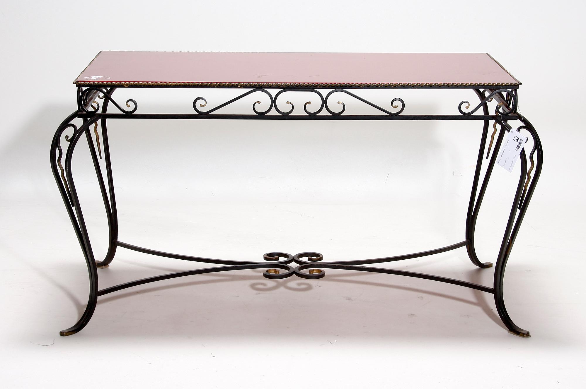 SIDEBOARD, 1900-tal.