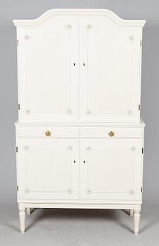 SKÅP, gustaviansk stil, 1900-talets andra hälft.