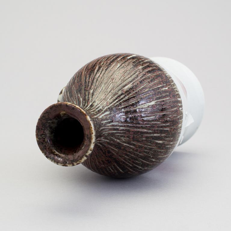 STIG LINDBERG, a stoneware vase, Gustavsberg 1960s.