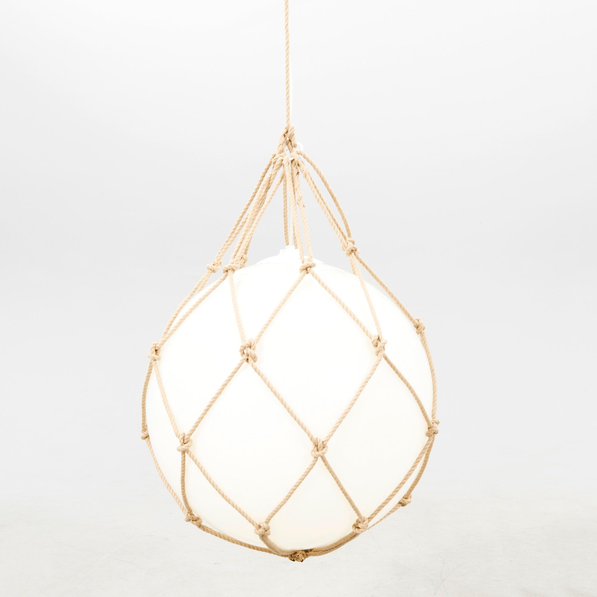 Mattias Ståhlbom, taklampa "Fisherman" för Zero 2000:-.