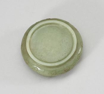 A nephrite stand, Qing dynasty.