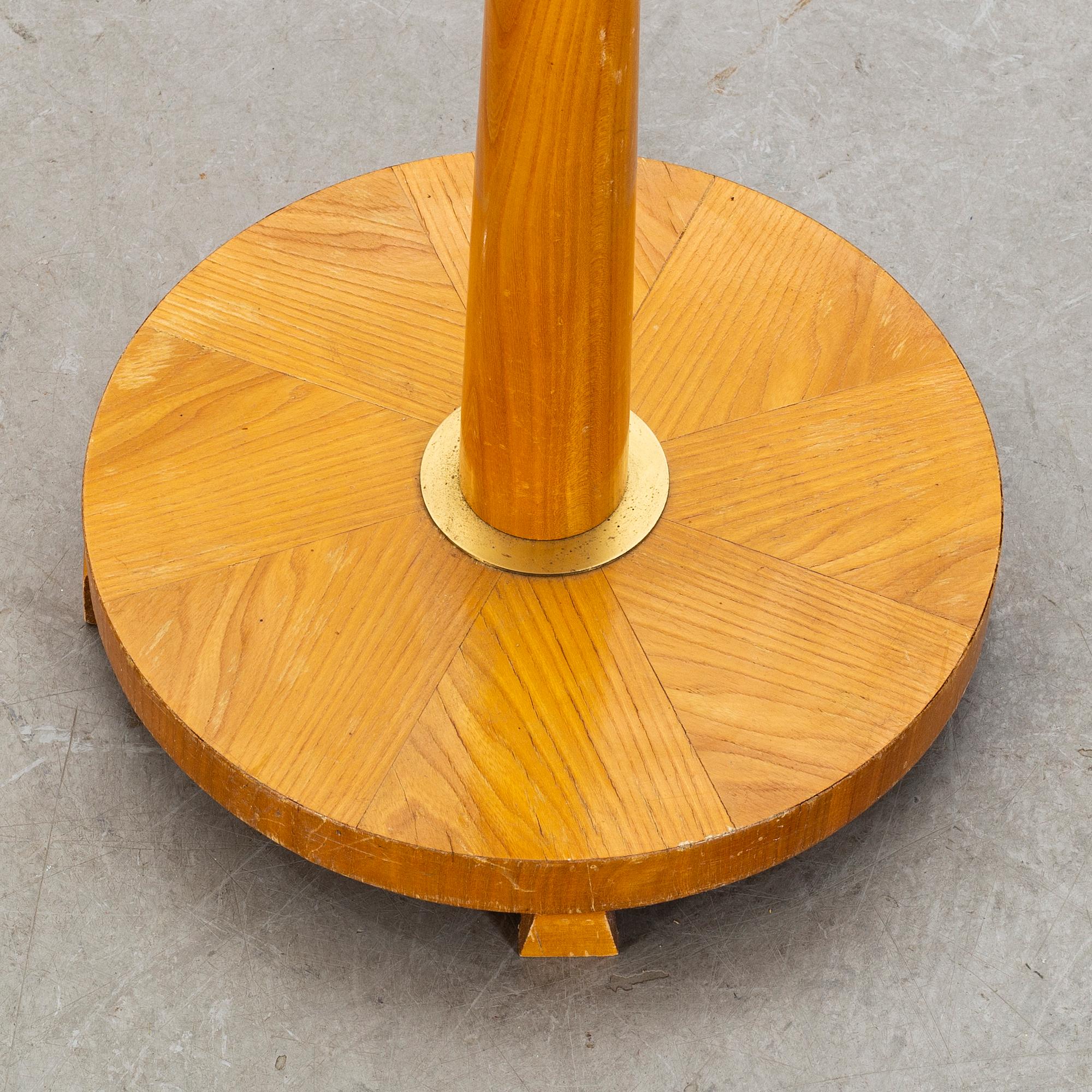 GOLVLAMPA, 1900-talets mitt, Swedish Modern.