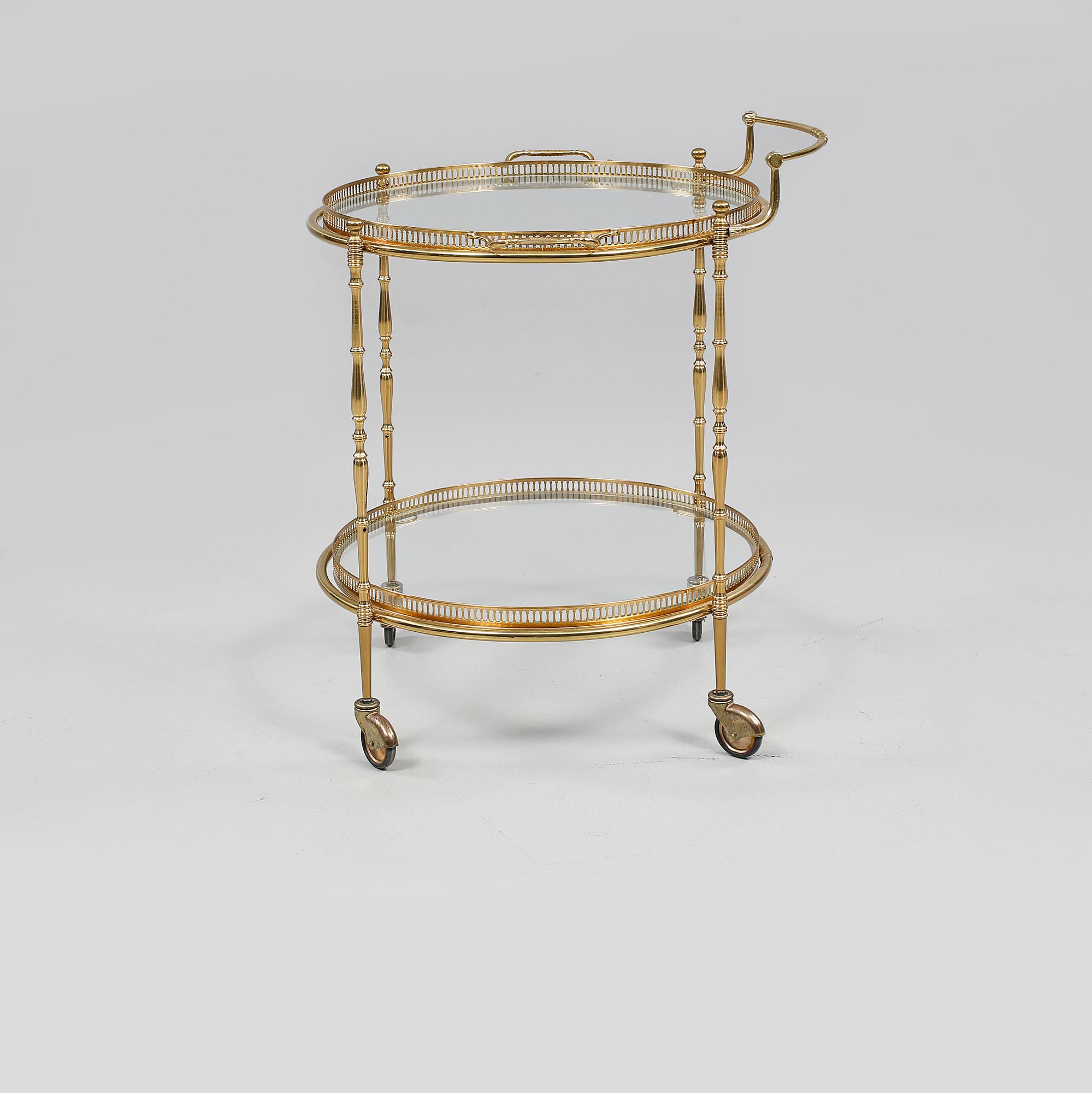 SERVERINGSVAGN, 1900-talets andra hälft.