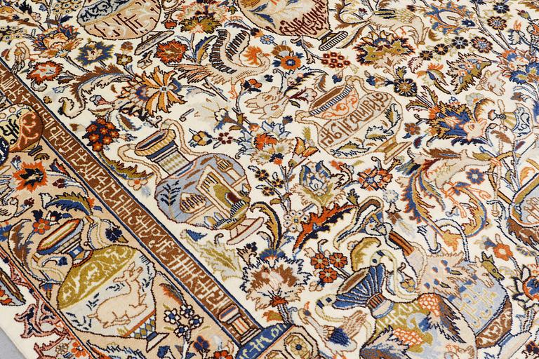A carpet, Figural Kashmar, ca 295 
x 200 cm.