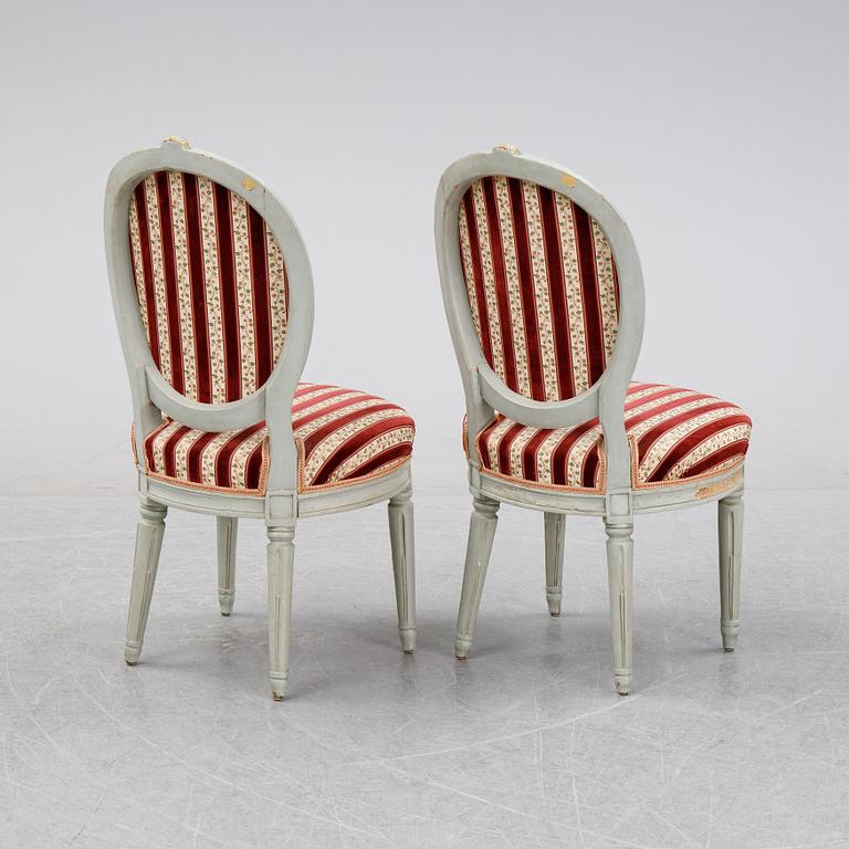 A pair of Gustavian chairs by Anders Swensson, from around the year 1900.