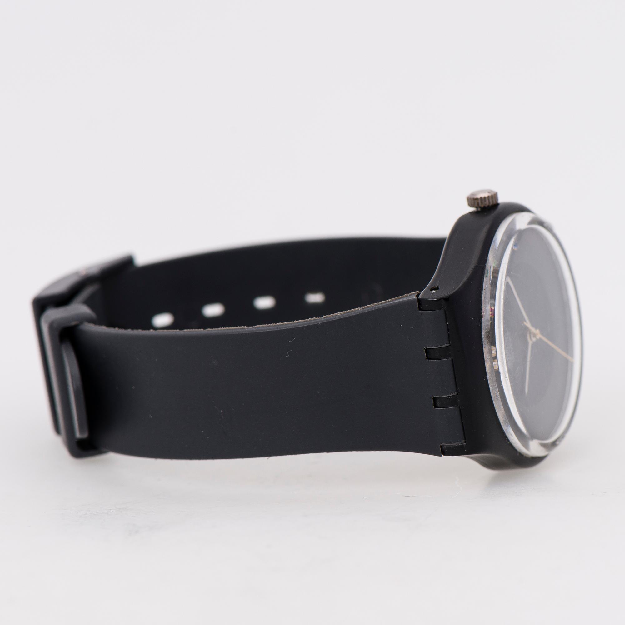 ARMBANDSUR 4 ST, SWATCH, två herr och två damur 1980-tal.