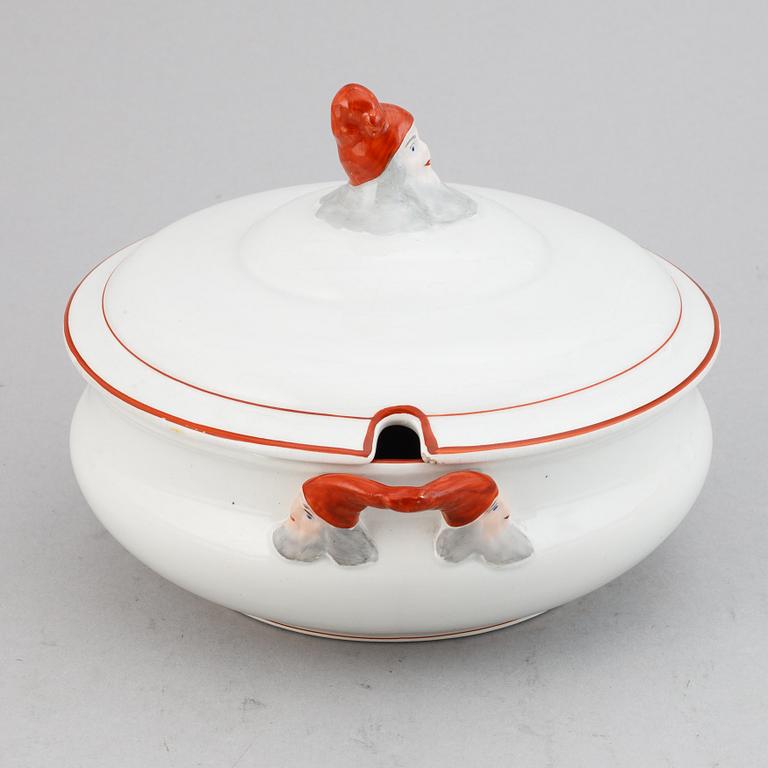 A 20-piece ceramic Christmas service 'Herrgårdsjul' from Rörstrand.