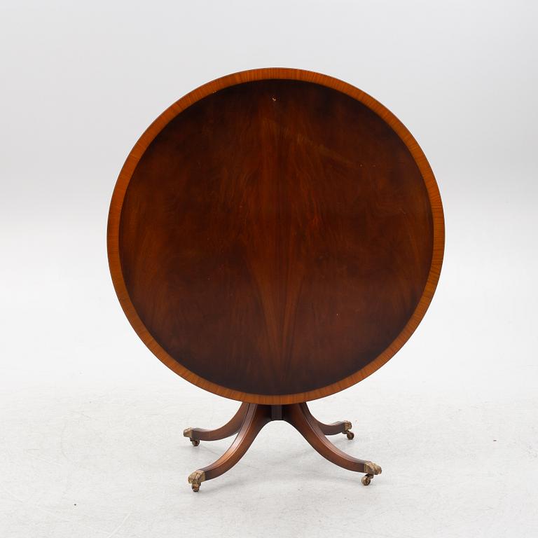 Fällbord/matbord, England, 1900-talets mitt.