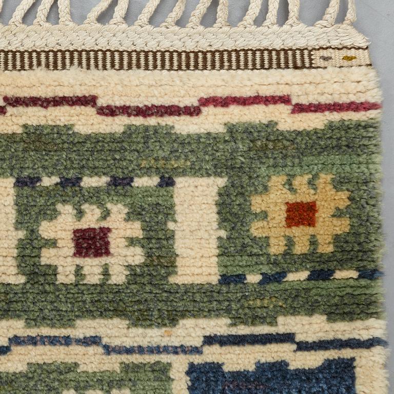 Märta Måås-Fjetterström, matta, "Ängarna", flossa, ca 325,5-327 x 222,5-227 cm, signerad AB MMF.