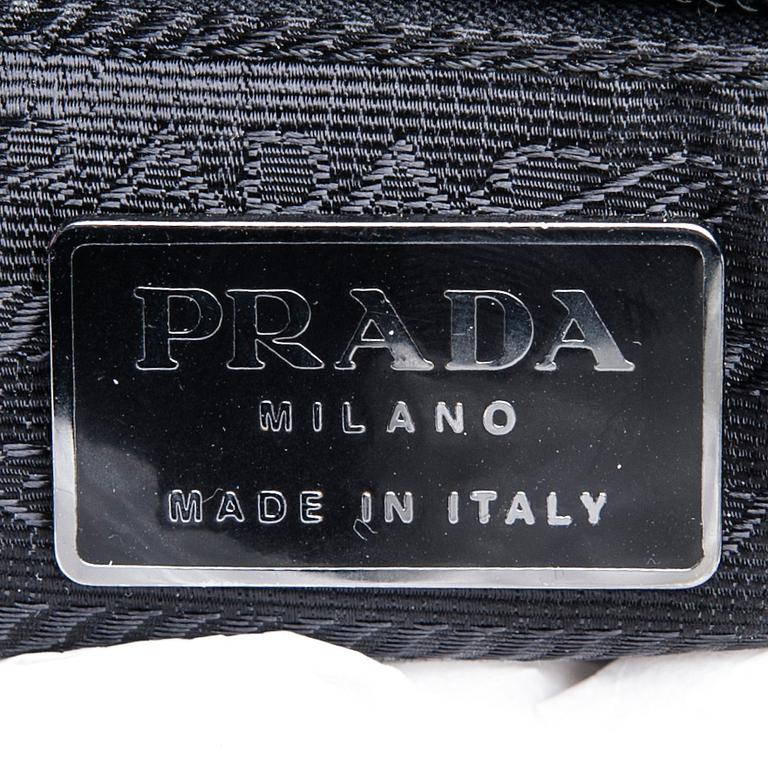VÄSKA, Prada.