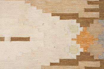 Ingegerd Silow, rölakan, signed IS, approx. 282 x 194 cm.