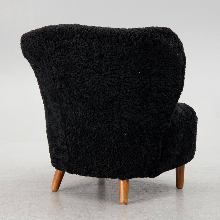 Armchair, Swedish Modern, circa mid-20th century.
