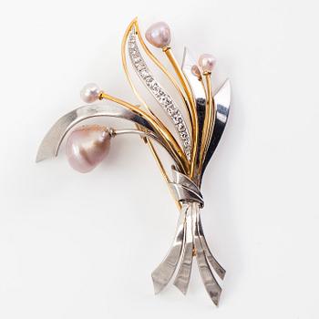 A.Tillander, a brooch in palladium, 18K gold with diamonds set in platinum  and cultured pearls.