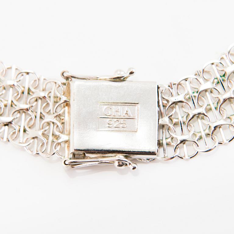 HALSBAND och ARMBAND, sterlingsilver, Kultajousi Oy, Helsingfors.