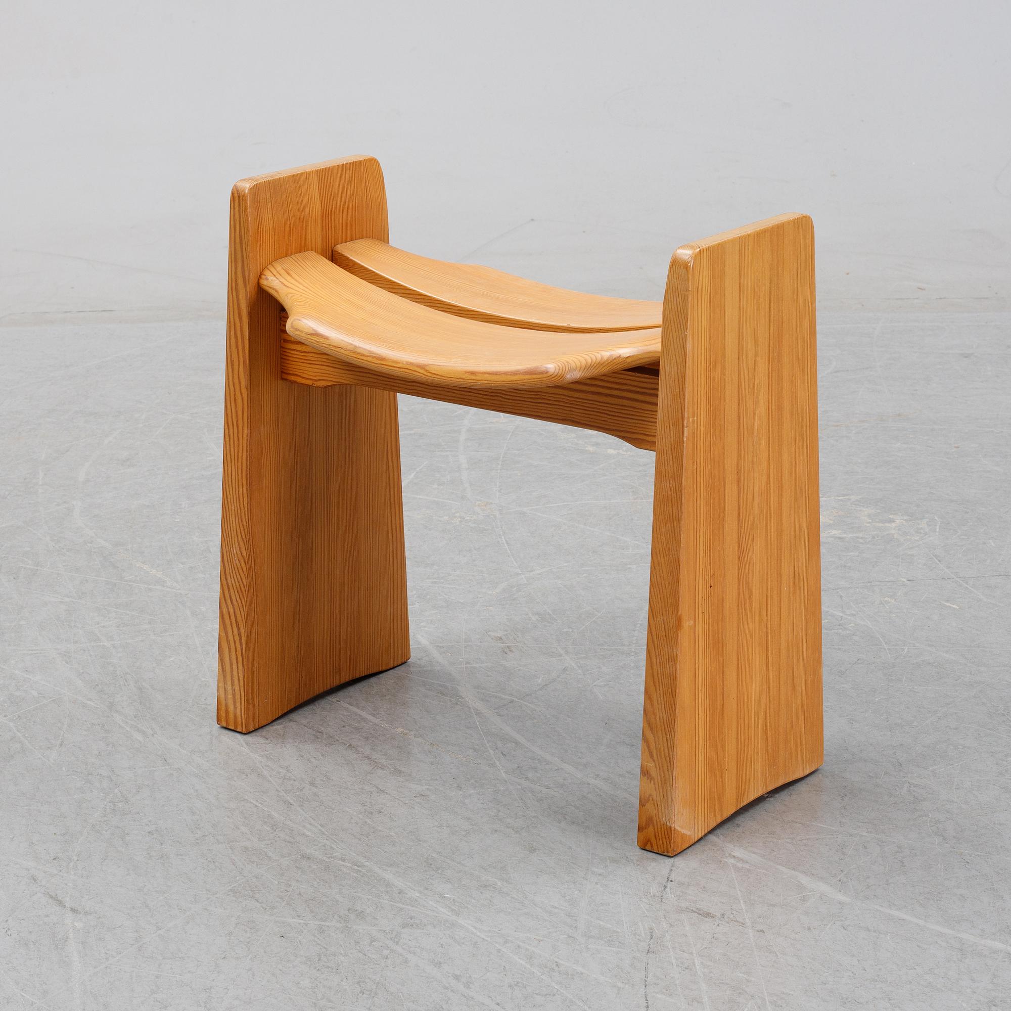 Gilbert Marklund, a 'Jonte' pine stool, designed 1969. - Bukowskis