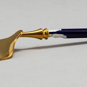 A part dinner and coffee 'Romanov' service, Golden Collection, late 20th century (51 pieces), with 17 cutlery pieces.