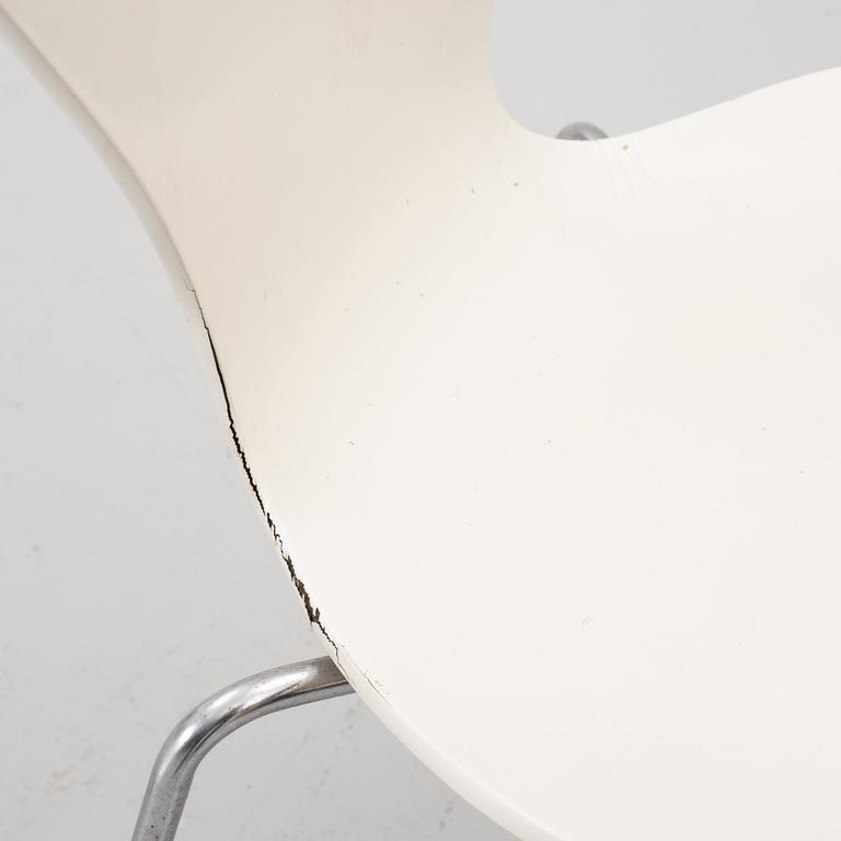 Arne Jacobsen, Stolar, 4 st, "Sjuan", Fritz Hansen, Danmark.