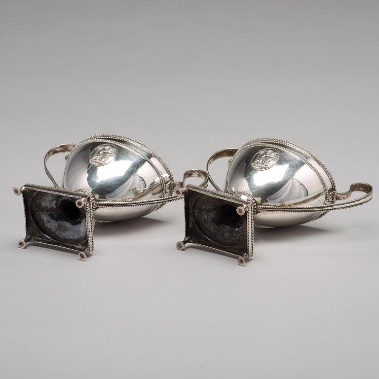 Johan Fagerberg, sockerskålar ett par, silver, Karlskrona 1789. Gustavianska.