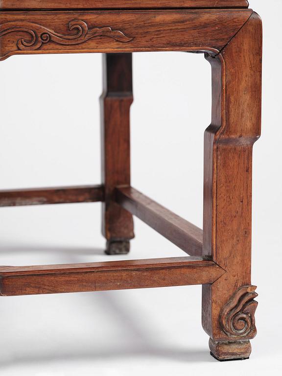 Dagbädd, hardwood. Qingdynastin, 1800-tal.