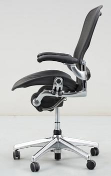 SKRIVBORDSSTOL, "Aeron", Donald Chadwick och Bill Stumpf, Herman Miller, formgiven 1994.