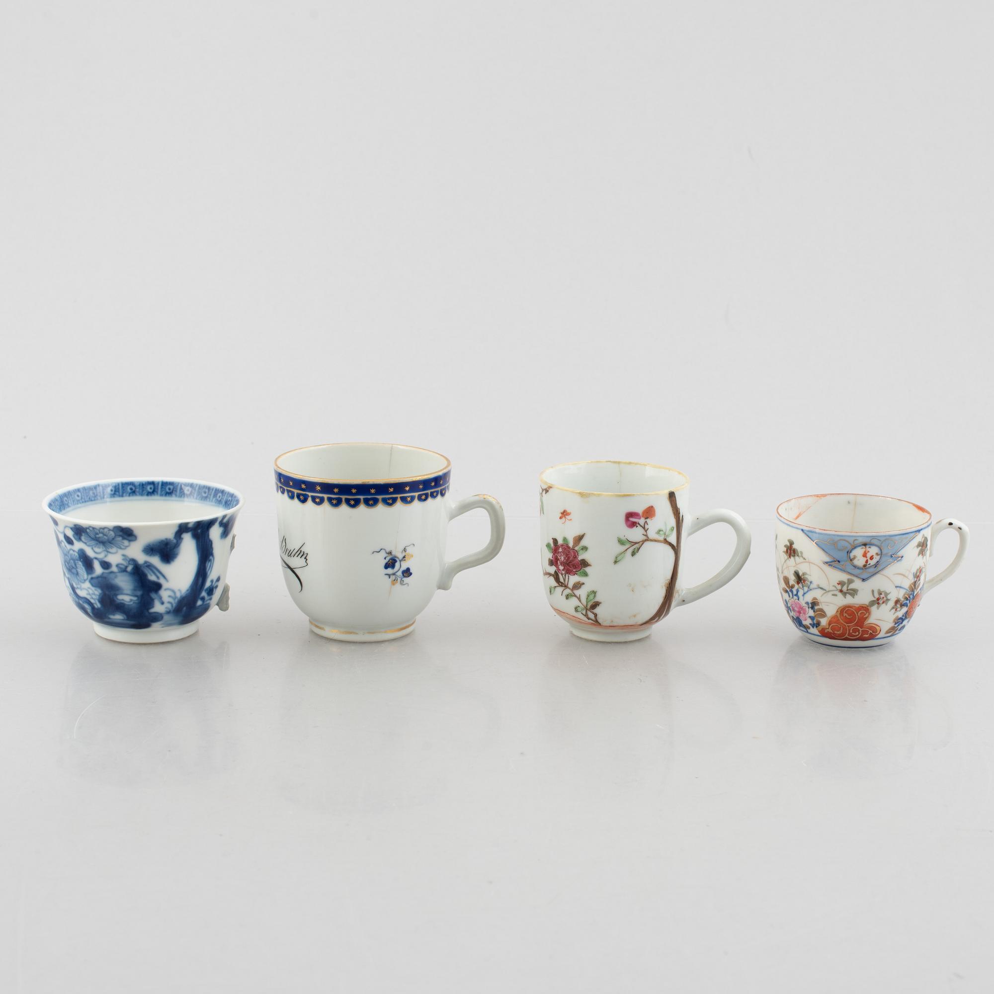 Eleven pieces of Chinese porcelain, 18th and 19th century.