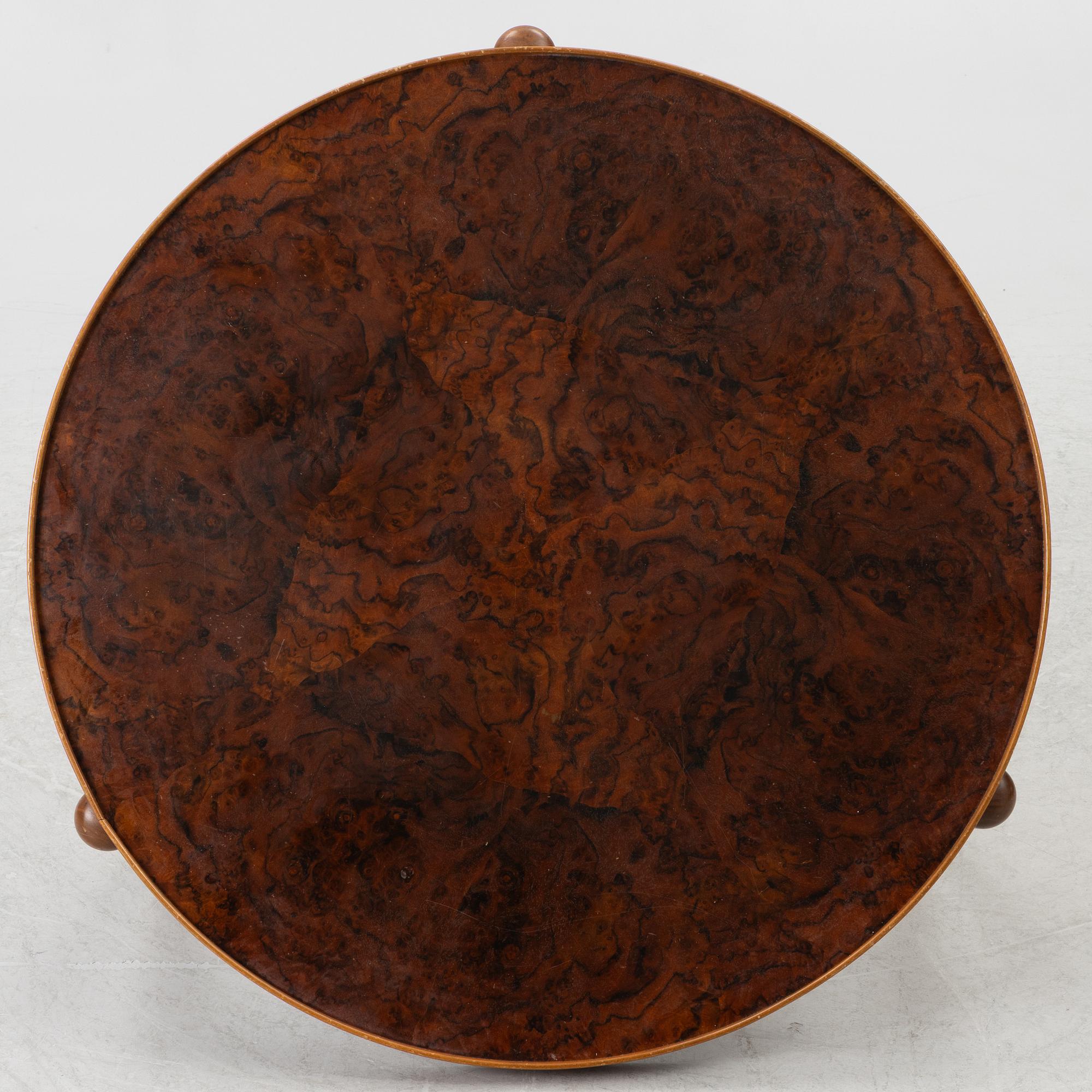 Josef Frank, soffbord, mindre variant av modell 2139, Firma Svenskt Tenn, före 1985.