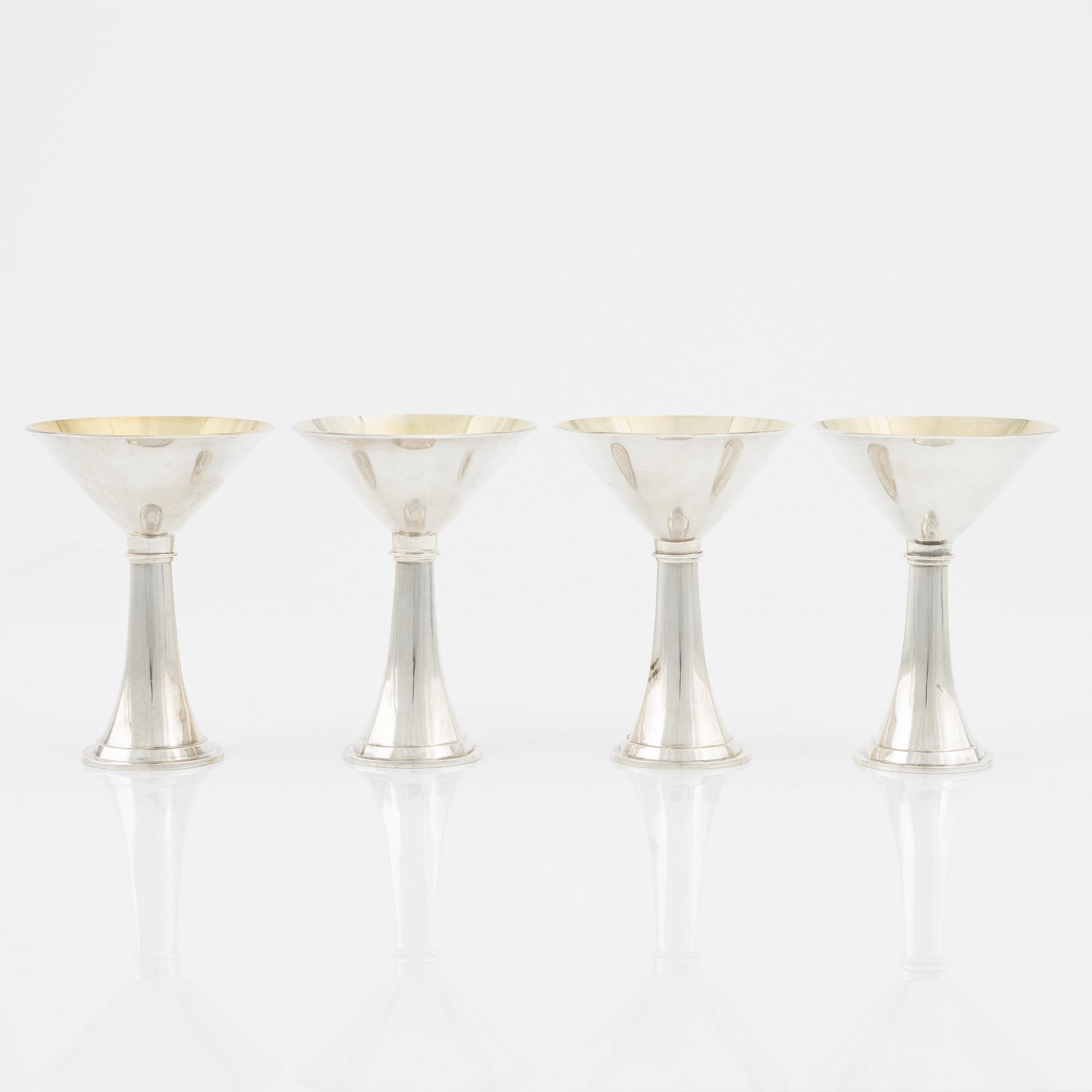 Tillbringare och martiniglas, 4 st, silver, HB Persson, Stockholm, 1953.