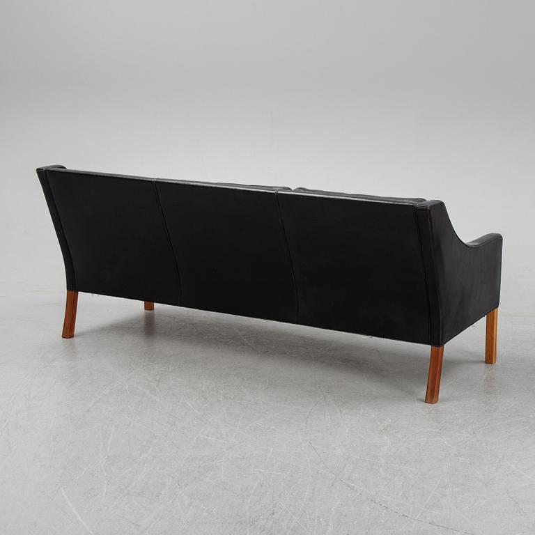 A model 2209 leather upholstered sofa by Børge Mogensen.