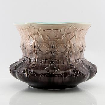 Rörstrand, an Art Nouveau creamware flower pot, early 1900s.