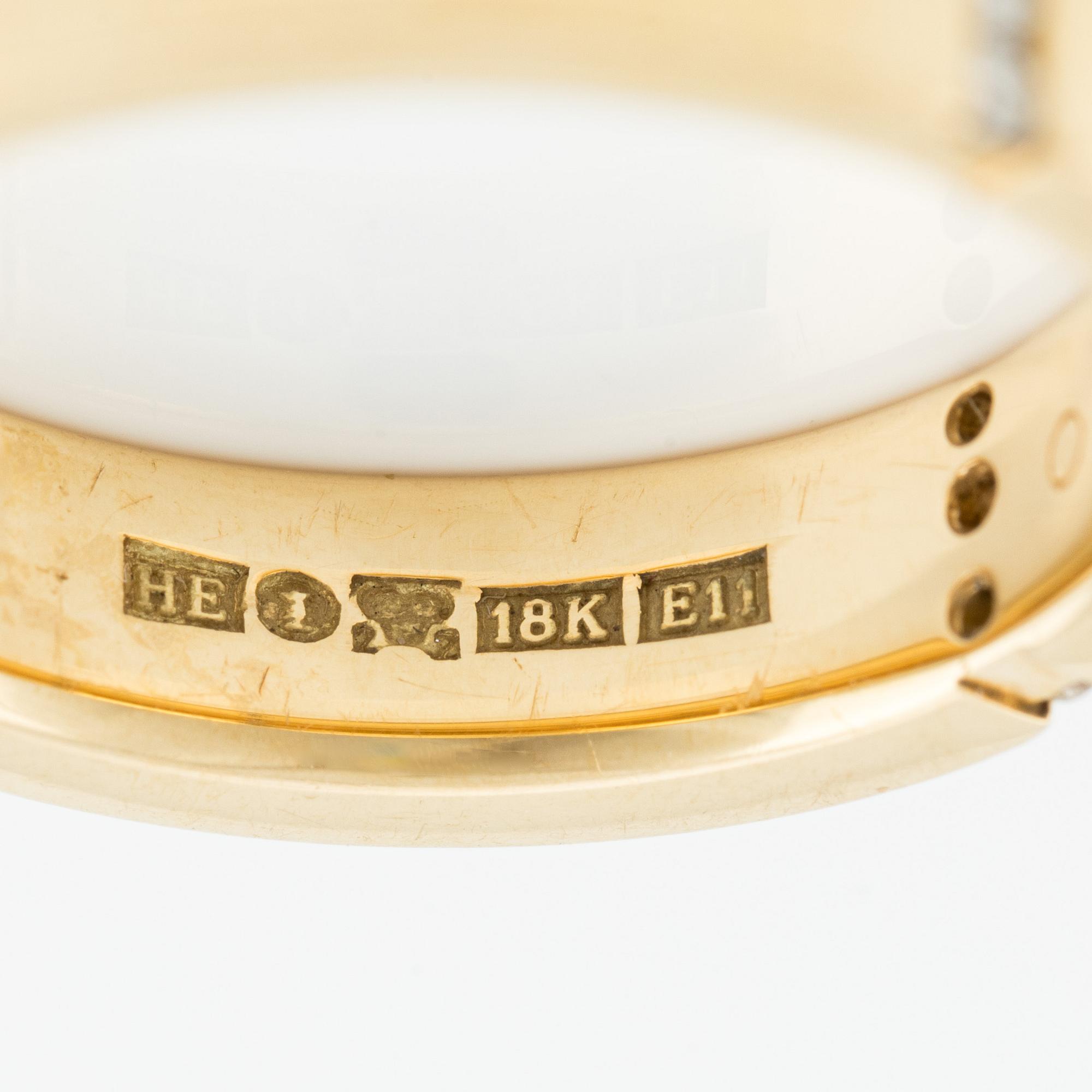 Ring 18K guld med runda briljantslipade diamanter, Engelbert.