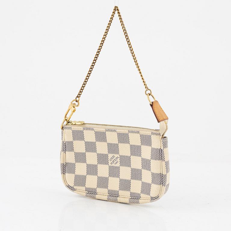 Louis Vuitton, "Mini Pochette Accessoires", 2009.