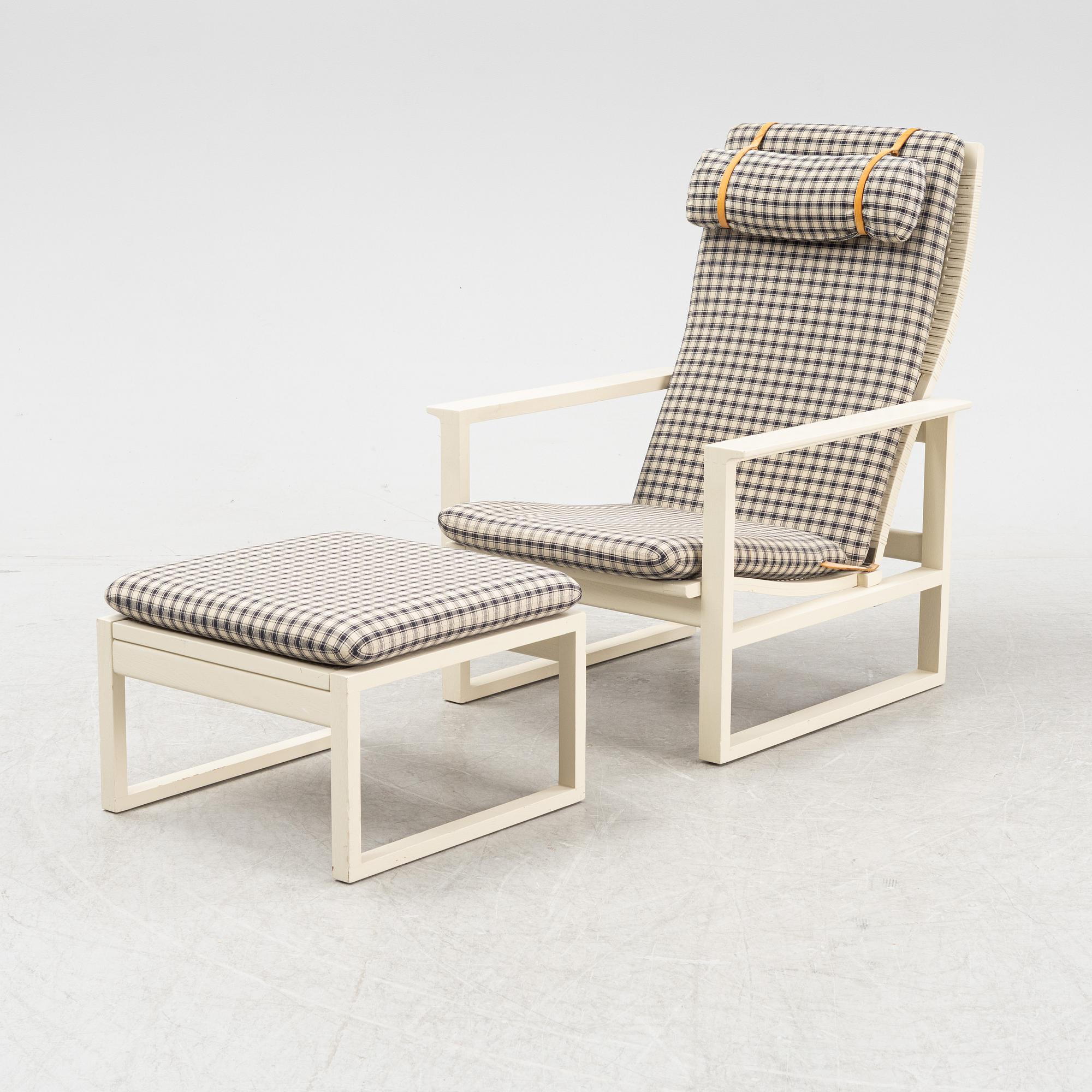 Borge Mogensen lounge chair with foot stool model 2256 SLaden Frederica Stolefabrik Denmark 1960 s 70 s. Bukowskis