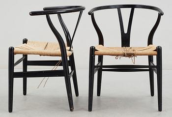 STOLAR, ett par, "Y-stolen", Hans J Wegner, Carl Hansen & Son 1900-tal.