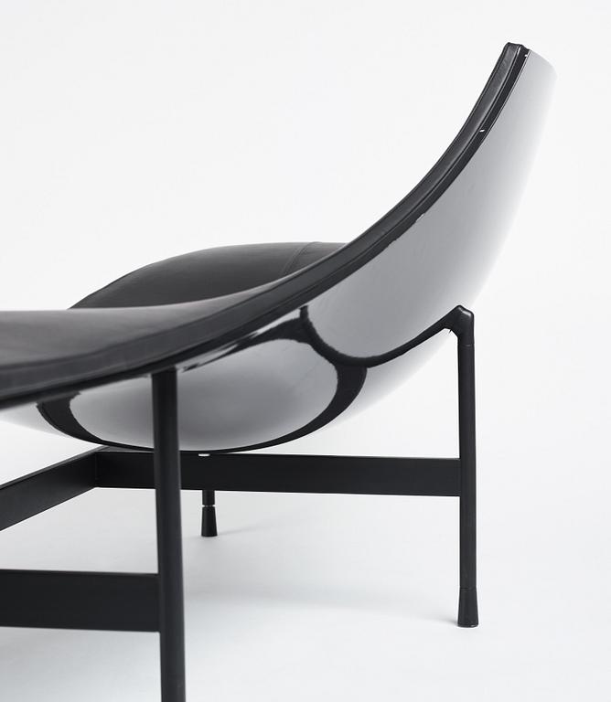Jean-Marie Massaud, a 'Terminal 1' chaise longue for B&B Italia, post 2008.