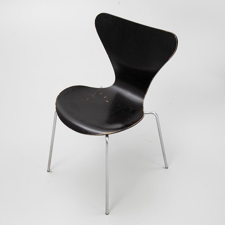 Arne Jacobsen, stolar, 4 st, "Sjuan", Fritz Hansen, Danmark.