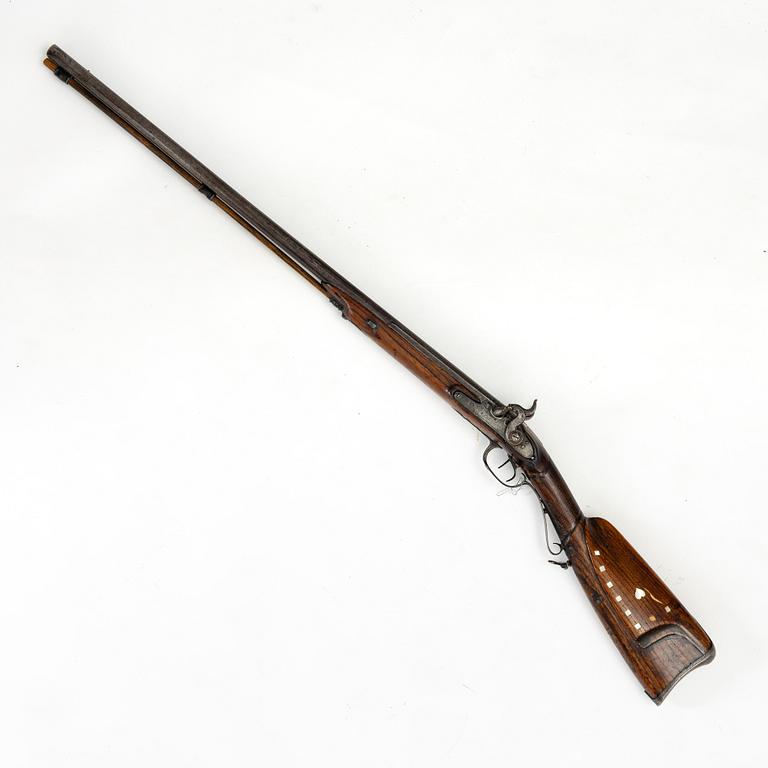A double barelled percussion shotgun by Gudmund Nystrand, Eskilstuna (1786-1863).