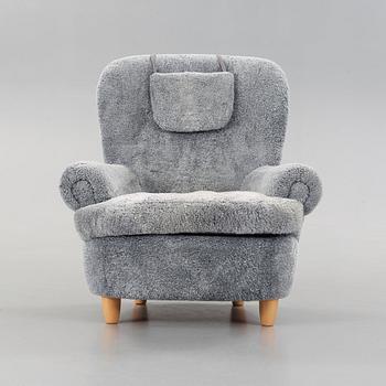 Carl Malmsten, a 'Jättepaddan' easy chair, O.H. Sjögren, Sweden.