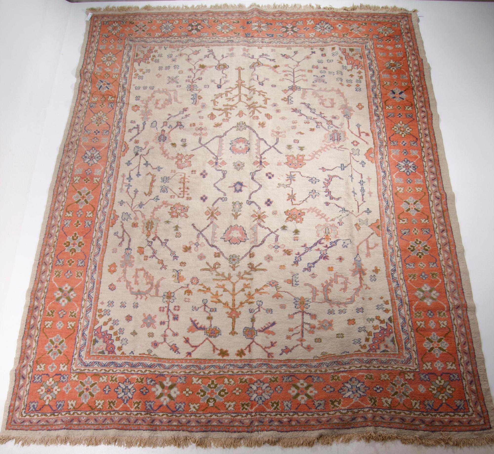 MATTA. Semiantik Turkisk. Ca 434 x 345.