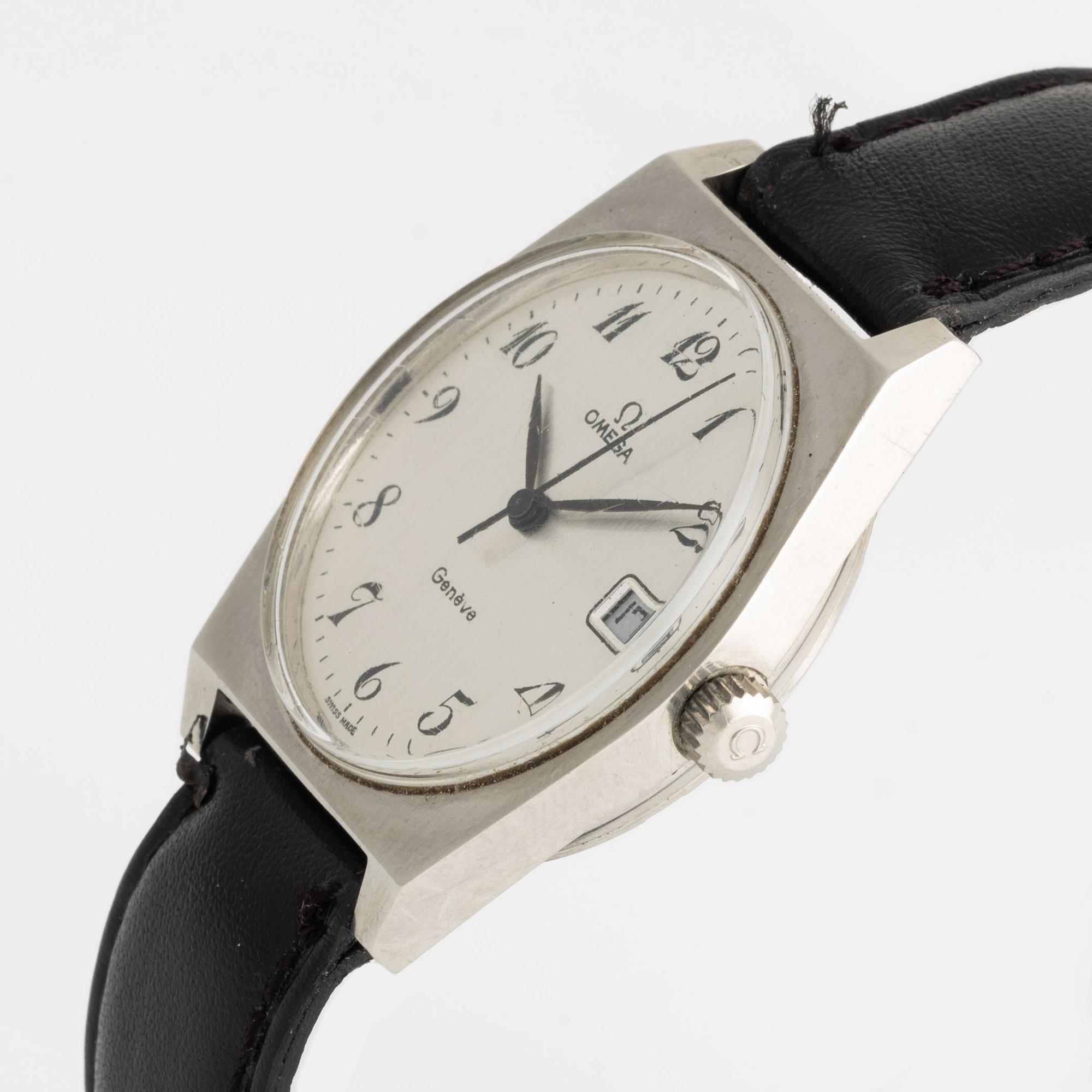 Omega, Genève, wristwatch, 35 mm.