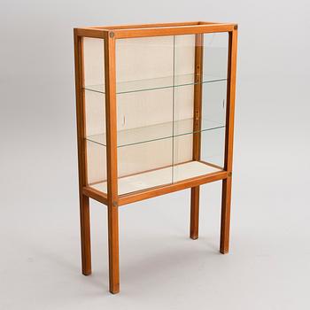 CARL GUSTAF HIORT AF ORNÄS, a display cabinet,  "Näyttely-vitriini" for Huonekalu Mikko Nupponen Oy, Finland 1950s.