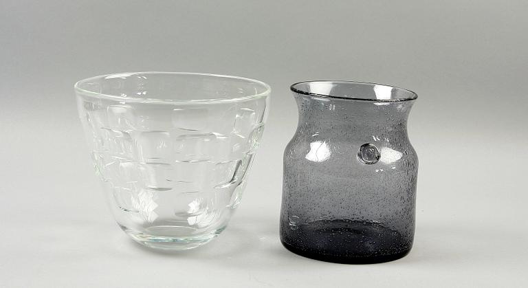 VASER, 2 st, glas, Bengt Orup samt Erik Höglund, sign.