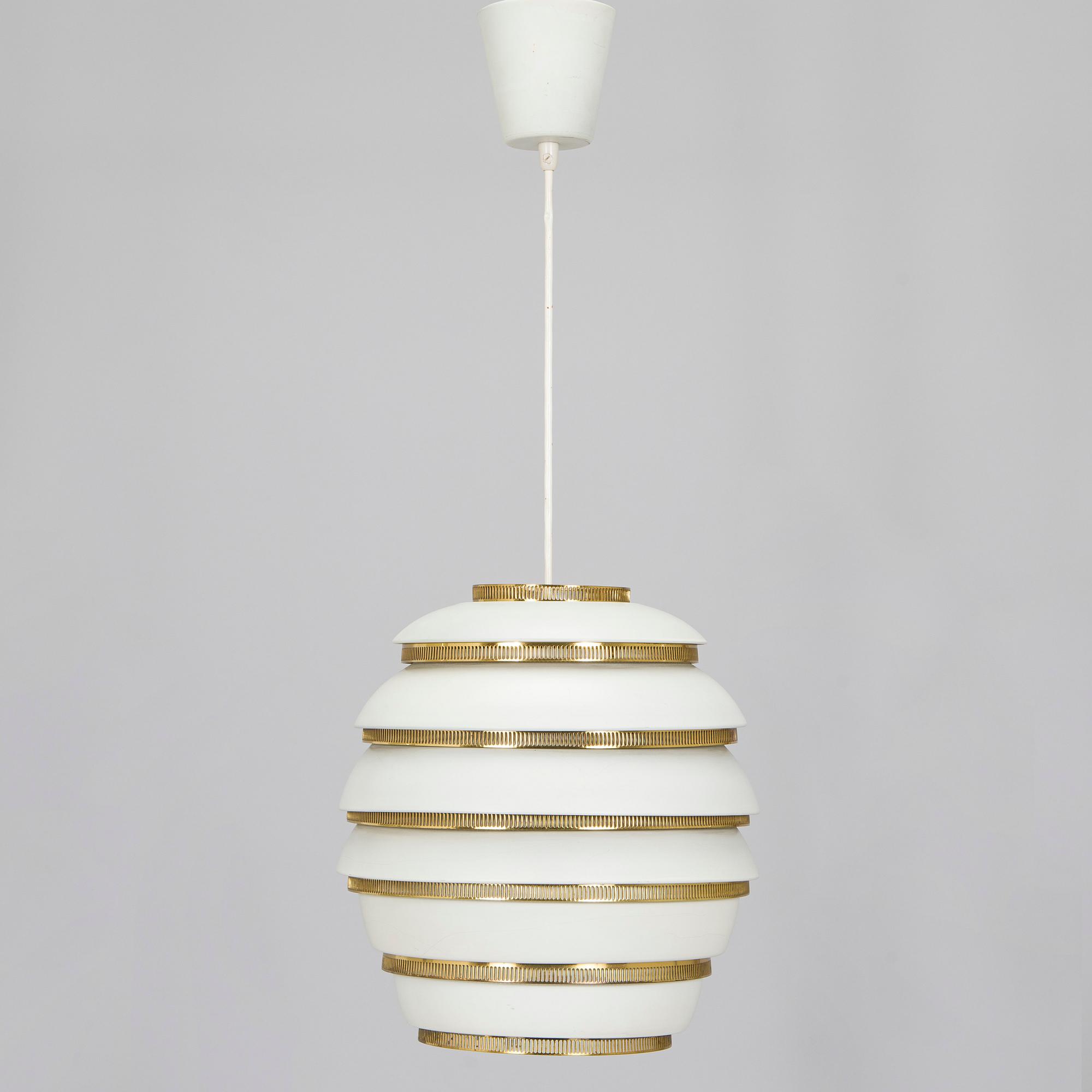 Alvar Aalto, a pendant lamp A332, 'Beehive' for Valaistustyö.