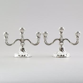 KANDELABRAR, 1 par, silver, Tyskland, 1900-talets första hälft.