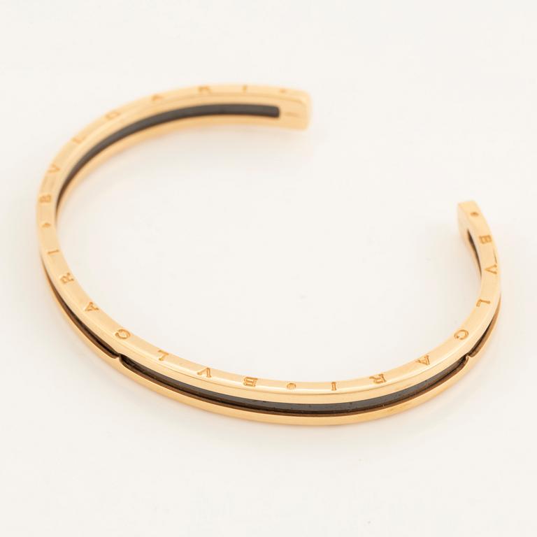 Bulgari, Ring and bangle B.zero1. 18K gold, steel and black ceramics.